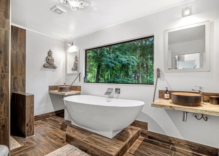  at 21 Nyssa Place, Totara Heights, Auckland