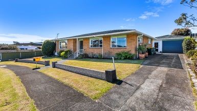  at 16 Bronte Place, Whalers Gate, New Plymouth