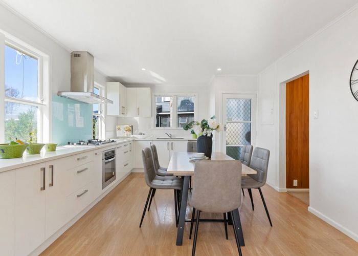  at 14 Roseneath place, Birkdale, North Shore City, Auckland