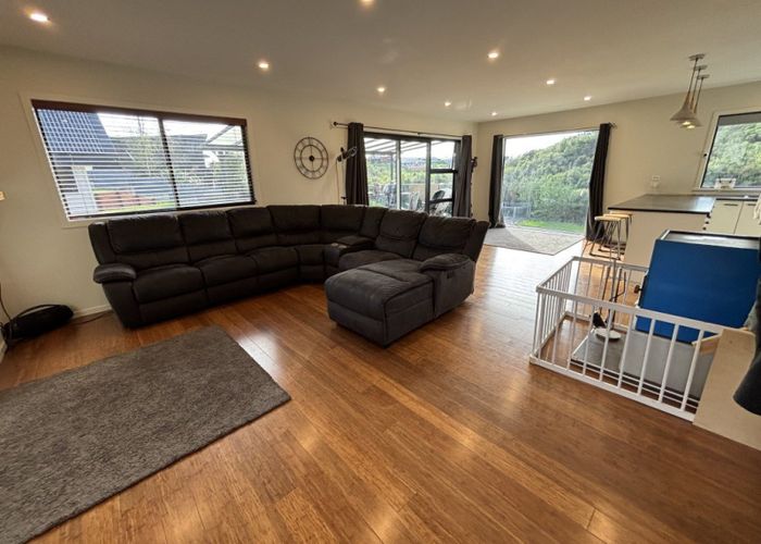  at 123 Cashmere Drive, Fitzherbert, Palmerston North, Manawatu / Whanganui