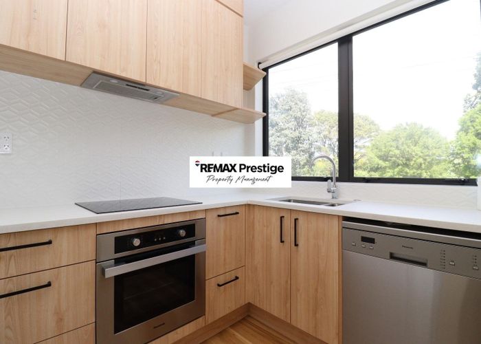  at 2  Korokio Lane, Henderson, Waitakere City, Auckland