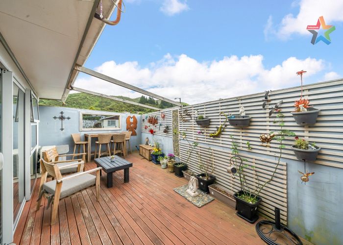  at 30 Matthews Road, Wainuiomata, Lower Hutt