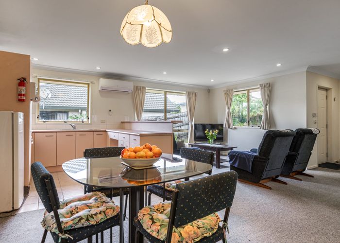  at 46 Milan Drive, Glen Eden, Auckland