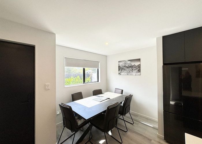  at 2/85 Brockworth Place, Riccarton, Christchurch City, Canterbury