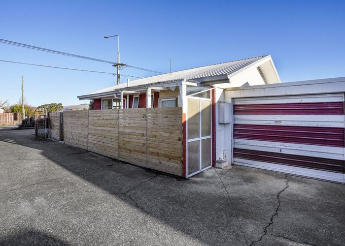  at 1/187 Pages Road, Wainoni, Christchurch