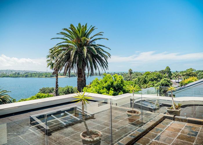  at 33 Killarney Street, Takapuna, Auckland