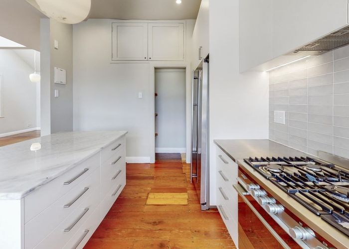  at 19 Scarborough Terrace, Mount Victoria, Wellington, Wellington