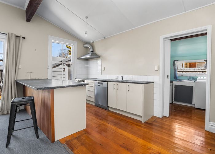  at 102 Charles Street, Waltham, Christchurch City, Canterbury