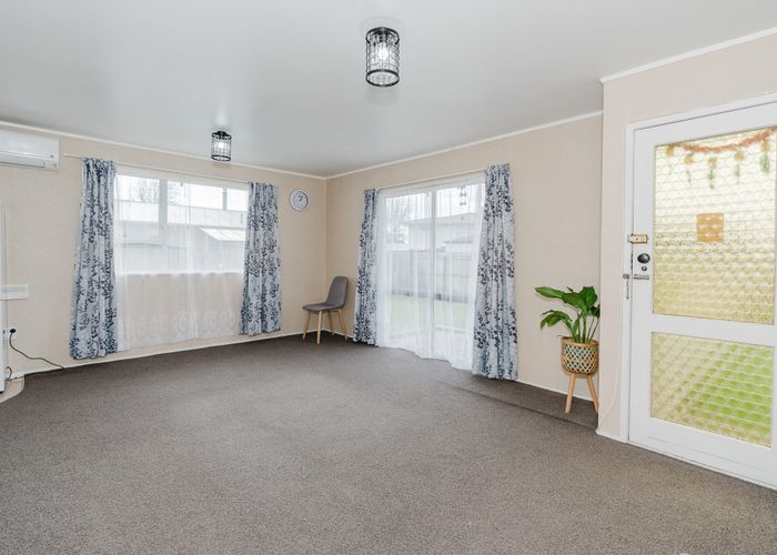  at 22A Leslie Place, Deanwell, Hamilton, Waikato