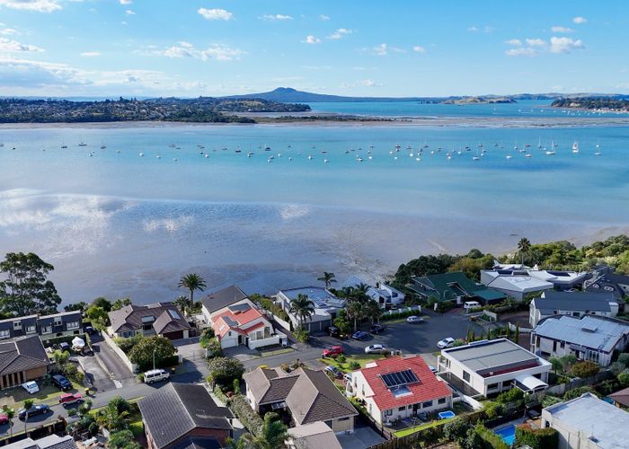  at 5 Lilford Place, Half Moon Bay, Manukau City, Auckland