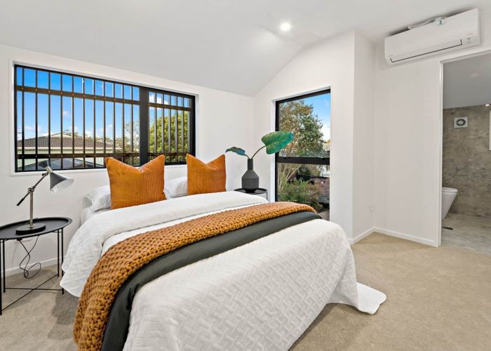  at 27D Haverstock Road, Sandringham, Auckland