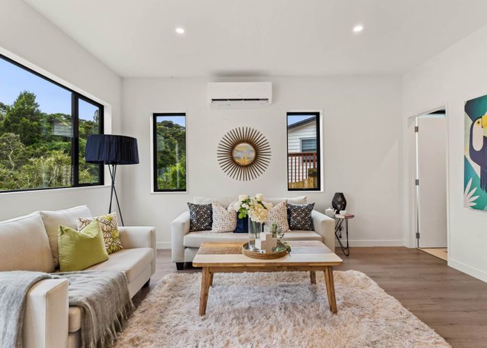  at 8/22 Spinella Drive, Bayview, Auckland