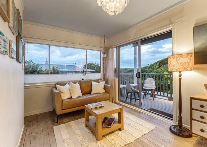  at 6 Wattle Road, Oneroa, Waiheke Island