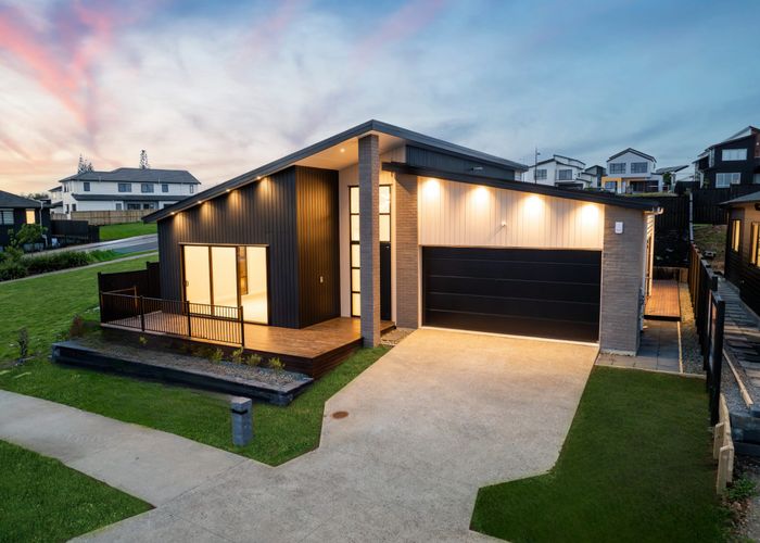  at 26 Evergreen Parade, Rosehill, Papakura, Auckland