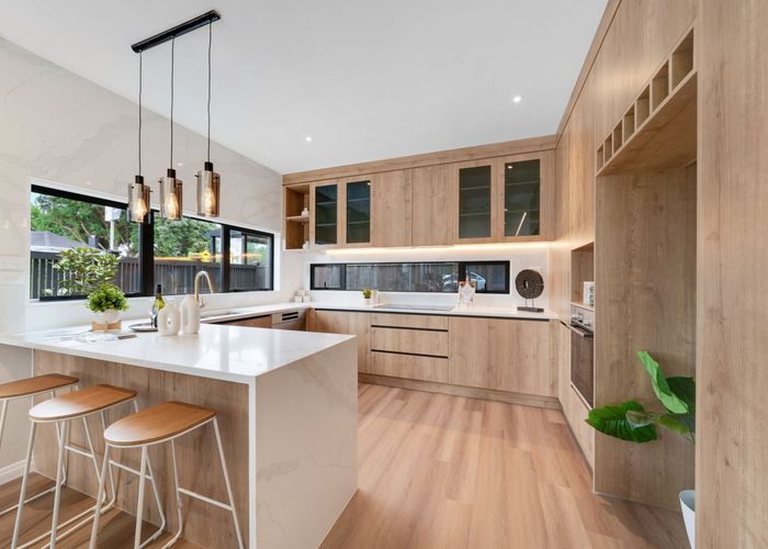  at 42d Church Road, Mangere Bridge, Manukau City, Auckland