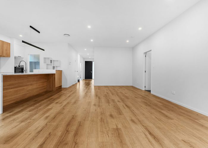  at 3 Cyperus Street, Flat Bush, Manukau City, Auckland