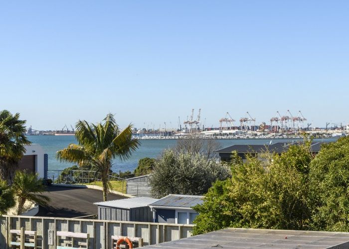  at 207 Ngatai Road, Otumoetai, Tauranga