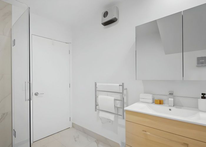  at 2/330 Cashel Street, City Centre, Christchurch City, Canterbury