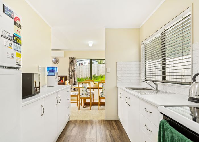  at 1/12 Styca Place, Sunnyvale, Auckland
