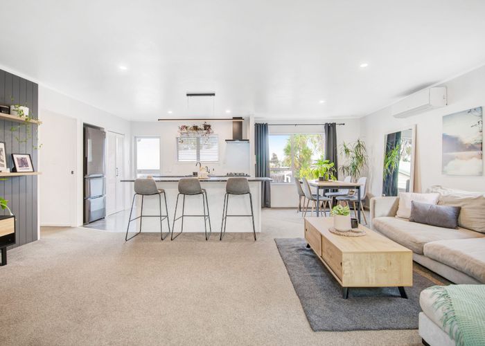  at 7A Totara Road, Stanmore Bay, Whangaparaoa