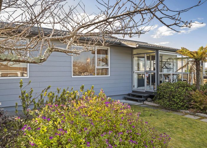  at 11A Kinder Street, Acacia Bay, Taupo