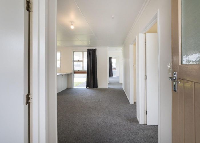  at 8 Robinson Crescent, Westbrook, Palmerston North, Manawatu / Whanganui
