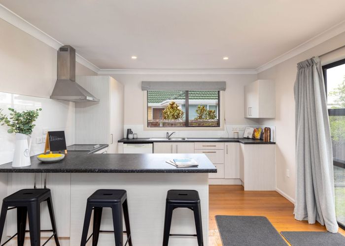  at 60 Niven Street, Avondale, Christchurch City, Canterbury
