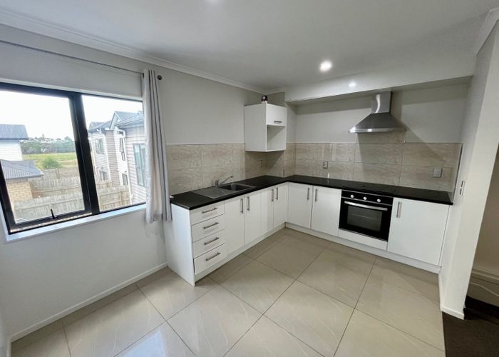  at 6/8 Kerrs Road, Wiri, Manukau City, Auckland