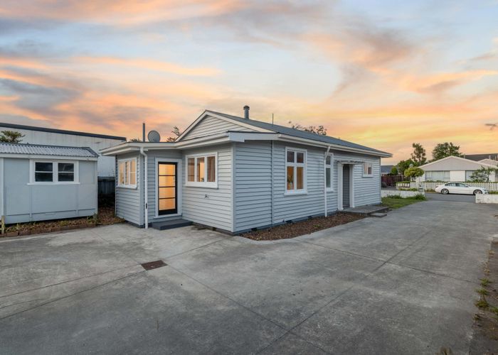  at 52 Laurence Street, Waltham, Christchurch