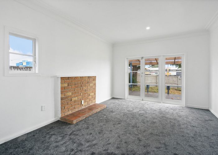  at 2/294 Puhinui Road, Papatoetoe, Manukau City, Auckland