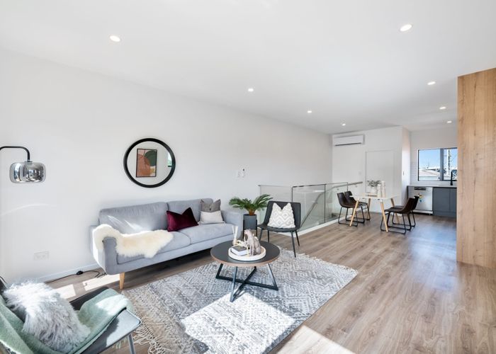  at 14 Kari Lane, Kumeu