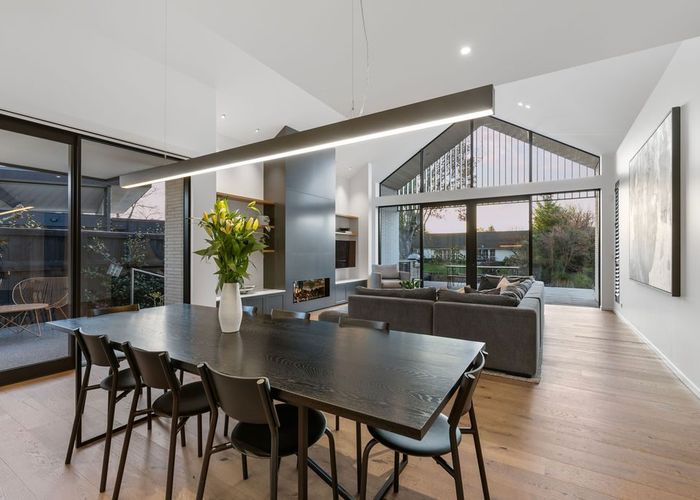  at 27 Idris Road, Fendalton, Christchurch