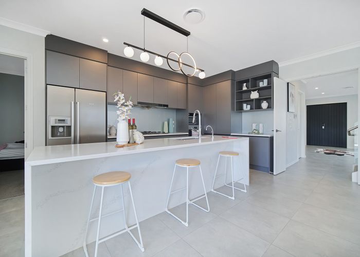  at 14 Castlebane Lane, Flat Bush, Manukau City, Auckland