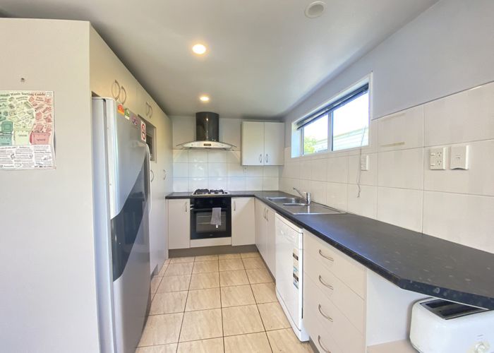 at 95b Matipo Street, Riccarton, Christchurch City, Canterbury