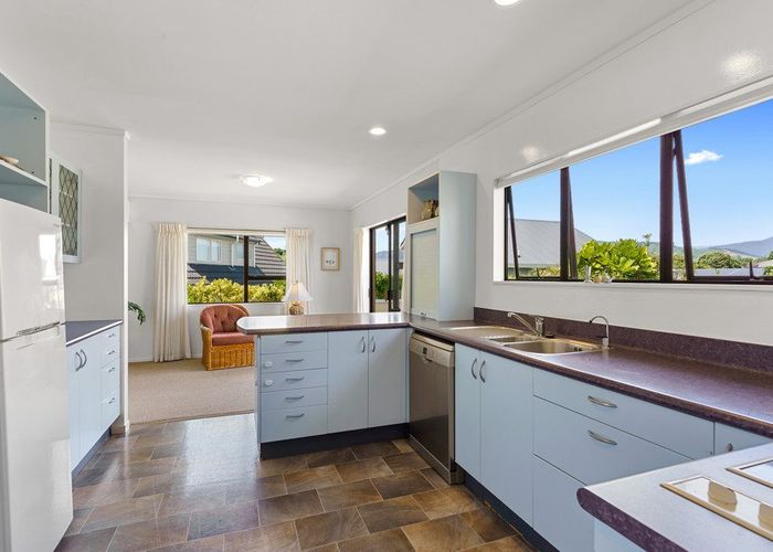  at 104 Tutere Street, Waikanae Beach, Waikanae