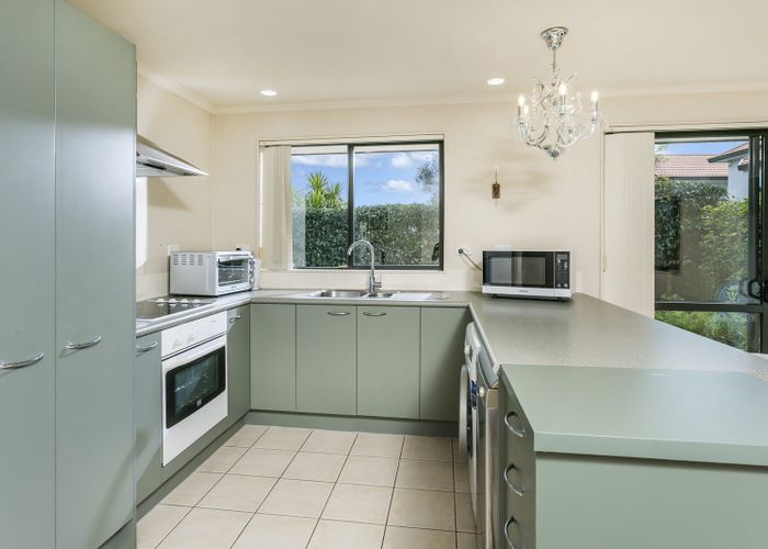  at 100 Greenhithe Road, Greenhithe, Auckland