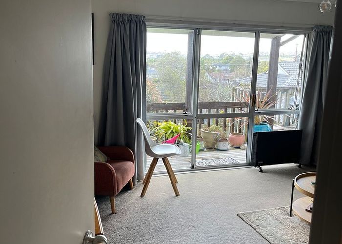  at 22 Merida Place, Unsworth Heights, North Shore City, Auckland