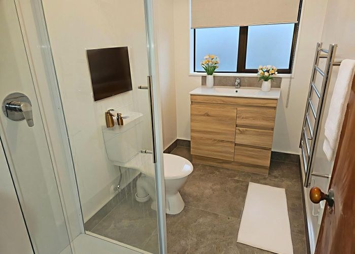  at 5/20 Prictor street, Papakura, Auckland