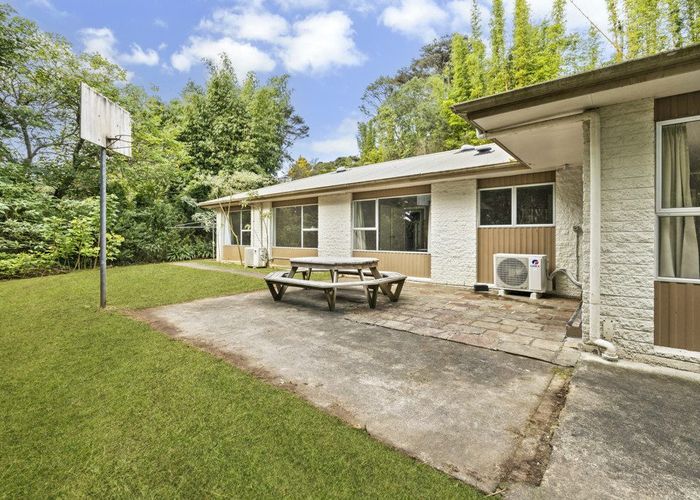  at 158 Shaw Road, Oratia, Waitakere City, Auckland