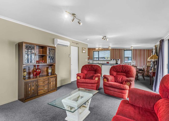  at 6 Porritt Place, Waipukurau, Waipukurau