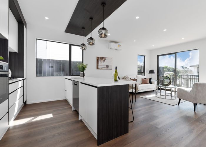  at 1A Adelie Place, Murrays Bay, North Shore City, Auckland