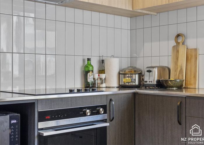  at 4 Nimon Lane, Caversham, Dunedin, Otago