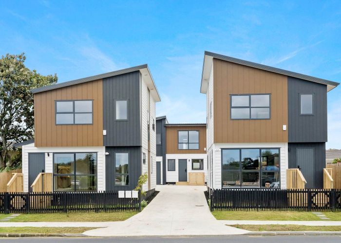  at 114  Cascades Road, Pakuranga Heights, Manukau City, Auckland