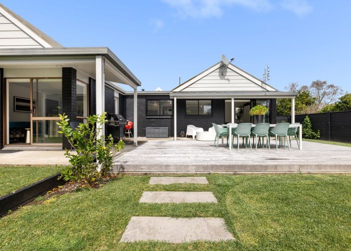  at 37 Pah Street, Matua, Tauranga