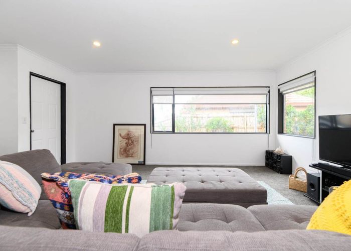  at 275B Massey Road, Māngere East, Auckland