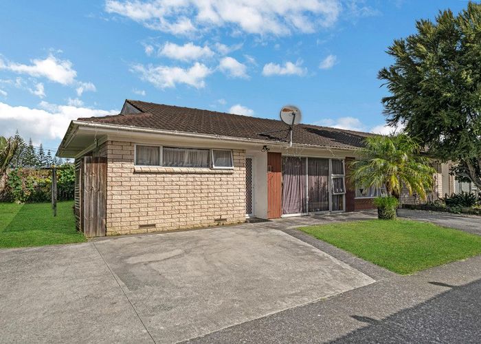  at 1/129 Carruth Road, Papatoetoe, Manukau City, Auckland