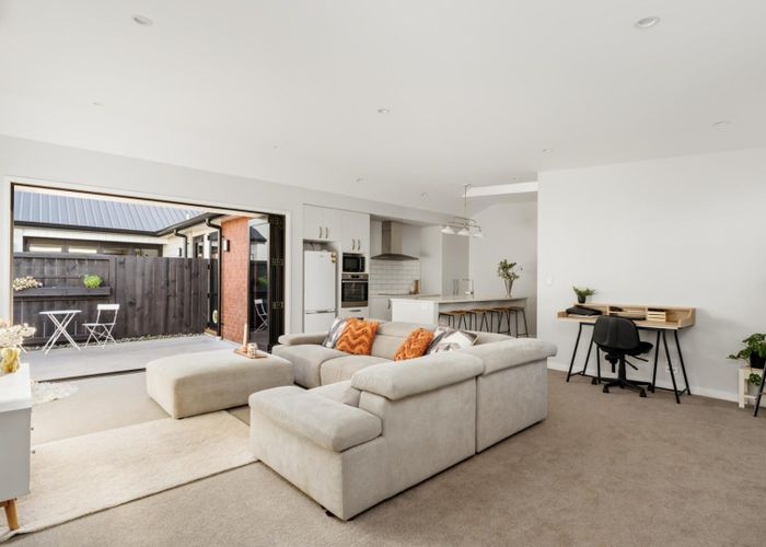  at 8 Te Paea Crescent, Papamoa, Tauranga, Bay Of Plenty