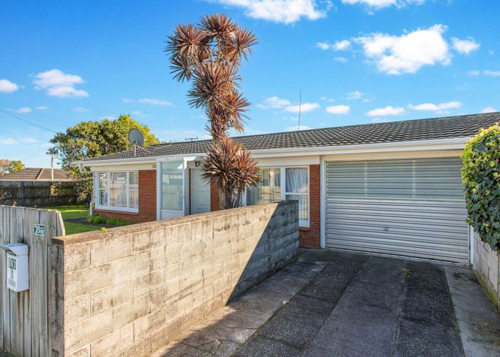  at 1/663 Te Atatu Road, Te Atatu Peninsula, Waitakere City, Auckland