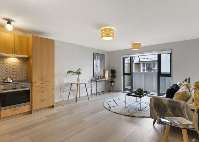  at 2/35 Pirie Street, Mount Victoria, Wellington