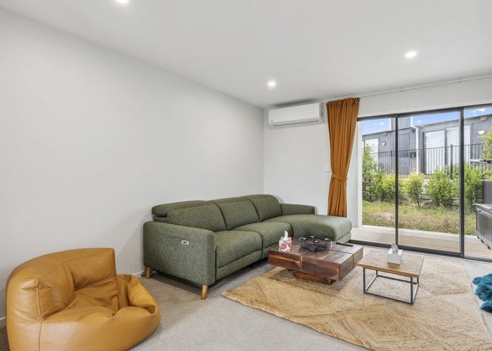  at 22 Tima Lane, Mangere Bridge, Manukau City, Auckland